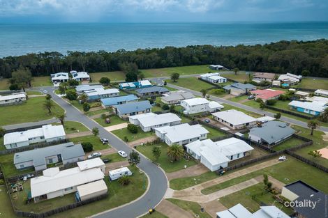 Property photo of 14 Wave Court Toogoom QLD 4655