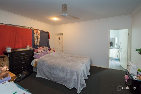 Property photo of 14 Wave Court Toogoom QLD 4655