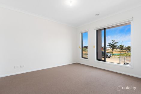 Property photo of 6 Talbot Drive Pakenham VIC 3810
