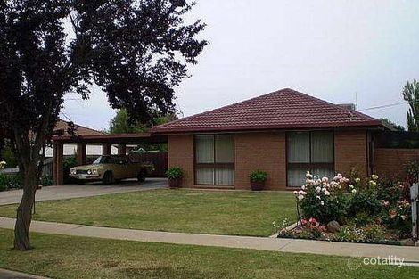 14 Adams Rd, Swan Hill, VIC 3585