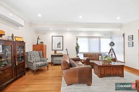 Property photo of 3 Avon Court Newborough VIC 3825