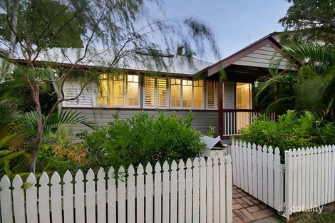 242 Boundary St, South Townsville, QLD 4810