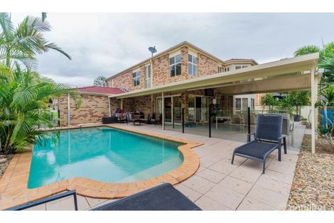 Property photo of 106 Sheehan Avenue Hope Island QLD 4212