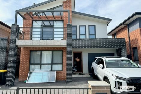 23 Satinwood Cres, Bonnyrigg, NSW 2177