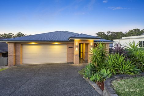 14 Rosewood Cres, Fletcher, NSW 2287