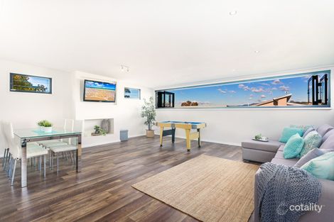 Property photo of 57 Kanahooka Road Kanahooka NSW 2530