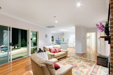 Property photo of 5 Avoca Drive Kincumber NSW 2251