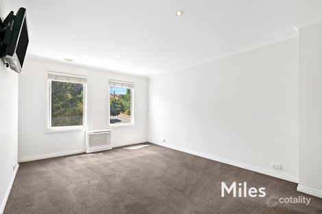 Property photo of 1/184 Lower Heidelberg Road Ivanhoe East VIC 3079