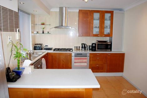 Property photo of 4 Niland Way Casula NSW 2170