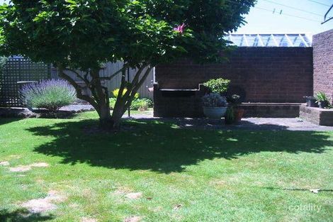 Property photo of 21 Kinlock Avenue Murrumbeena VIC 3163