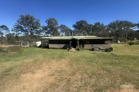 227 Wattle Camp Rd, Wattle Camp, QLD 4615