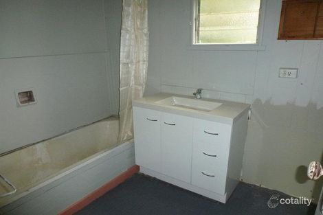 Property photo of 15 Byrnes Parade Mount Morgan QLD 4714