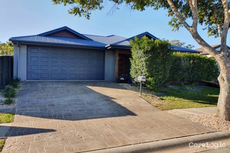 Property photo of 20 Corrimal Place Sandstone Point QLD 4511
