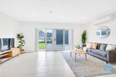 Property photo of 21 Wodalla Street Kurunjang VIC 3337