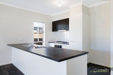Property photo of 6 Chancery Road Werribee VIC 3030