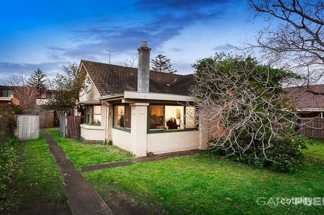 3 Wavenhoe Ave, St Kilda East, VIC 3183