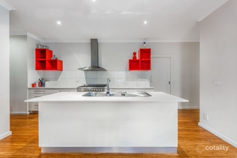 Property photo of 18 Glengarry Place Craigieburn VIC 3064