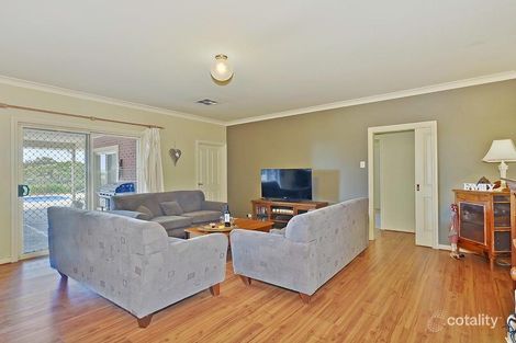Property photo of 43 William Gilbert Avenue Cockatoo Valley SA 5351
