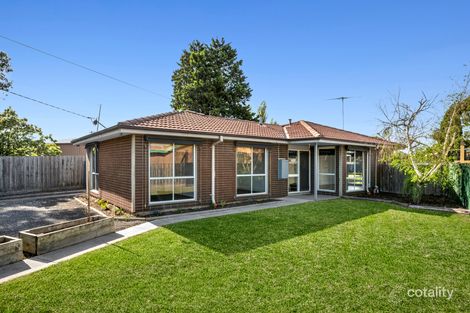 169 Solar Dr, Whittington, VIC 3219