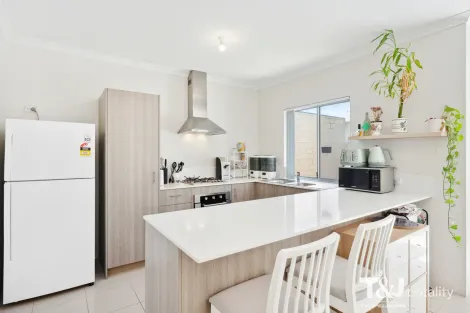 Property photo of 10B George Street Rockingham WA 6168