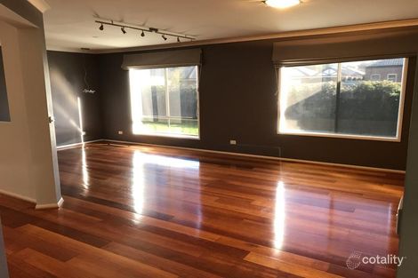 Property photo of 11 Avoca Place Pakenham VIC 3810