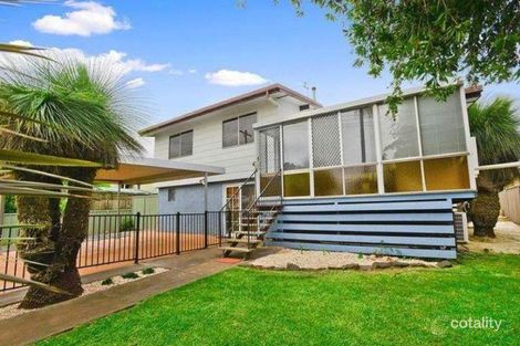 16 Makepeace St, Rockville, QLD 4350