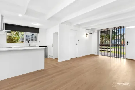 1/16 Separation St, Mornington, VIC 3931