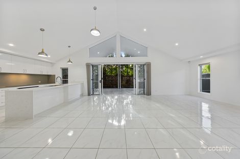 Property photo of 3 Cambridge Circuit Southside QLD 4570