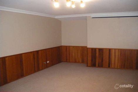 Property photo of 5 Palm Court Thornlie WA 6108