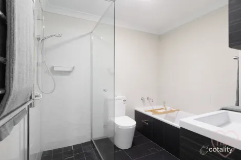 Property photo of 9/1 Edwell Place Lyneham ACT 2602