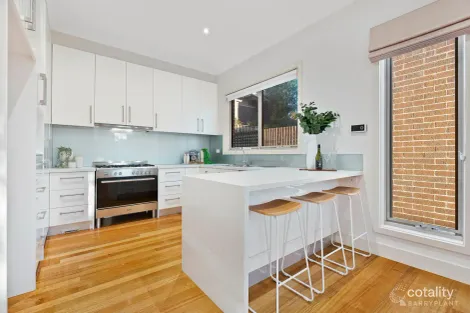 Property photo of 86 Latrobe Street Bulleen VIC 3105