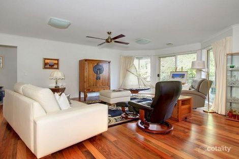 Property photo of 33 Seabrook Avenue Rosebud VIC 3939