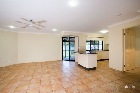 Property photo of 12 Parkhurst Place Kuraby QLD 4112