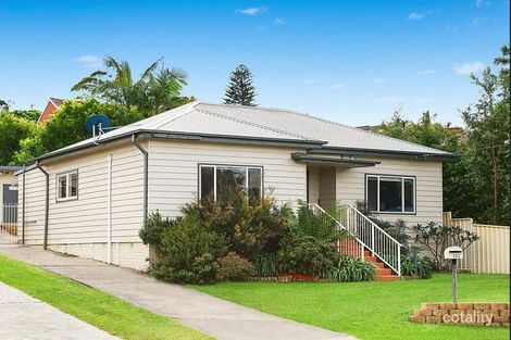 Property photo of 352 Northcliffe Drive Lake Heights NSW 2502