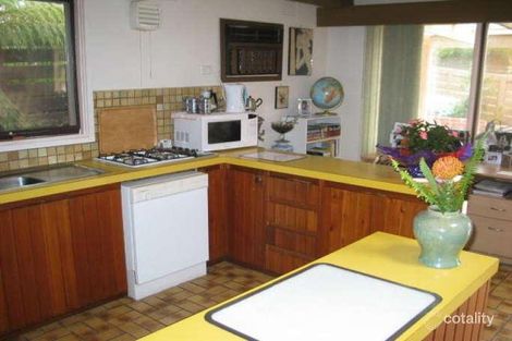 Property photo of 10 Meldrum Close Doncaster East VIC 3109