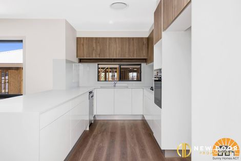 Property photo of 40 Ken Herde Crescent Taylor ACT 2913