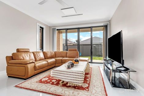 Property photo of 27 Annaluke Street Riverstone NSW 2765