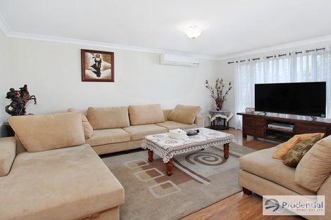 Property photo of 4 Nettletree Place Casula NSW 2170