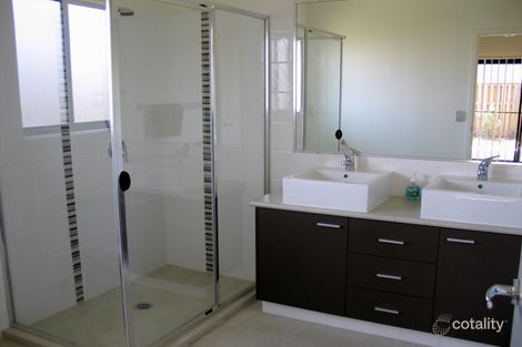 Property photo of 14 Nandina Court Upper Coomera QLD 4209