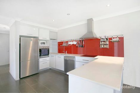 Property photo of 13/19-21 Armrick Avenue Broadbeach QLD 4218