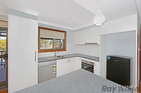 Property photo of 18 Laelana Avenue Budgewoi NSW 2262