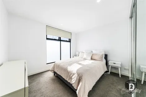 Property photo of 101/2 Ulupna Road Ormond VIC 3204