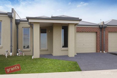 25 Havana Pde, Pakenham, VIC 3810