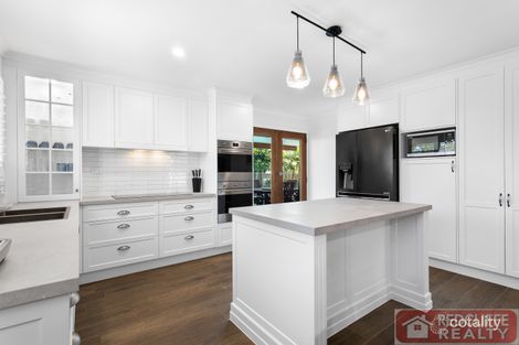 19 La Salle Dr, Newport, QLD 4020