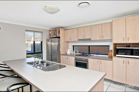Property photo of 32 Dunlop Avenue Ropes Crossing NSW 2760