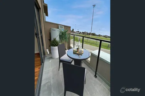 Property photo of 31 Isparta Mews Roxburgh Park VIC 3064