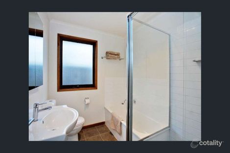 Property photo of 31 Kinross Street Hampton East VIC 3188