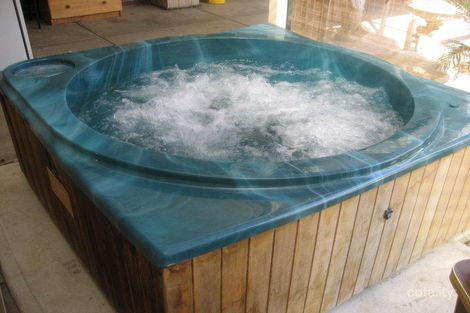 Property photo of 17 Edwina Drive Morphett Vale SA 5162