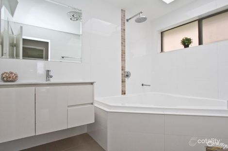 Property photo of 115 Fairfax Road Warners Bay NSW 2282