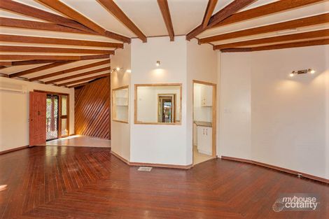 Property photo of 28 Gordon Crescent Withcott QLD 4352